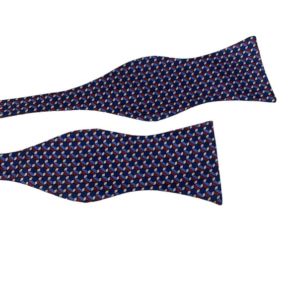 CREMIEUX Navy Blue & Red Hex Geometric‎ Print Silk Bow Tie - NWT - Picture 1 of 5